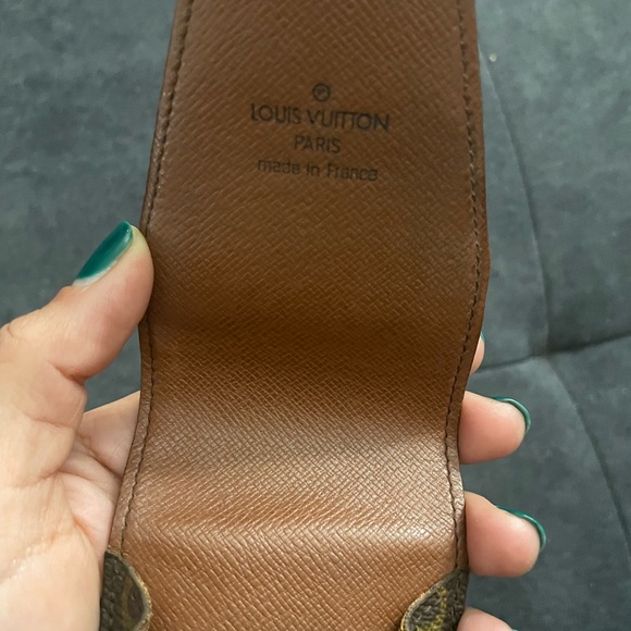 Authentic Louis Vuitton cigarette holder, great condition. - Picture 5 of 6